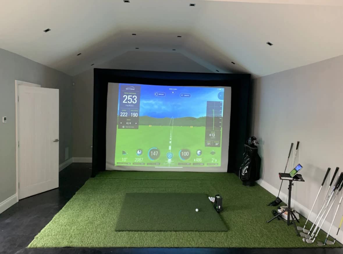 GOLFBAYS SKYTRAK HOME GOLF SIMULATOR BUNDLE