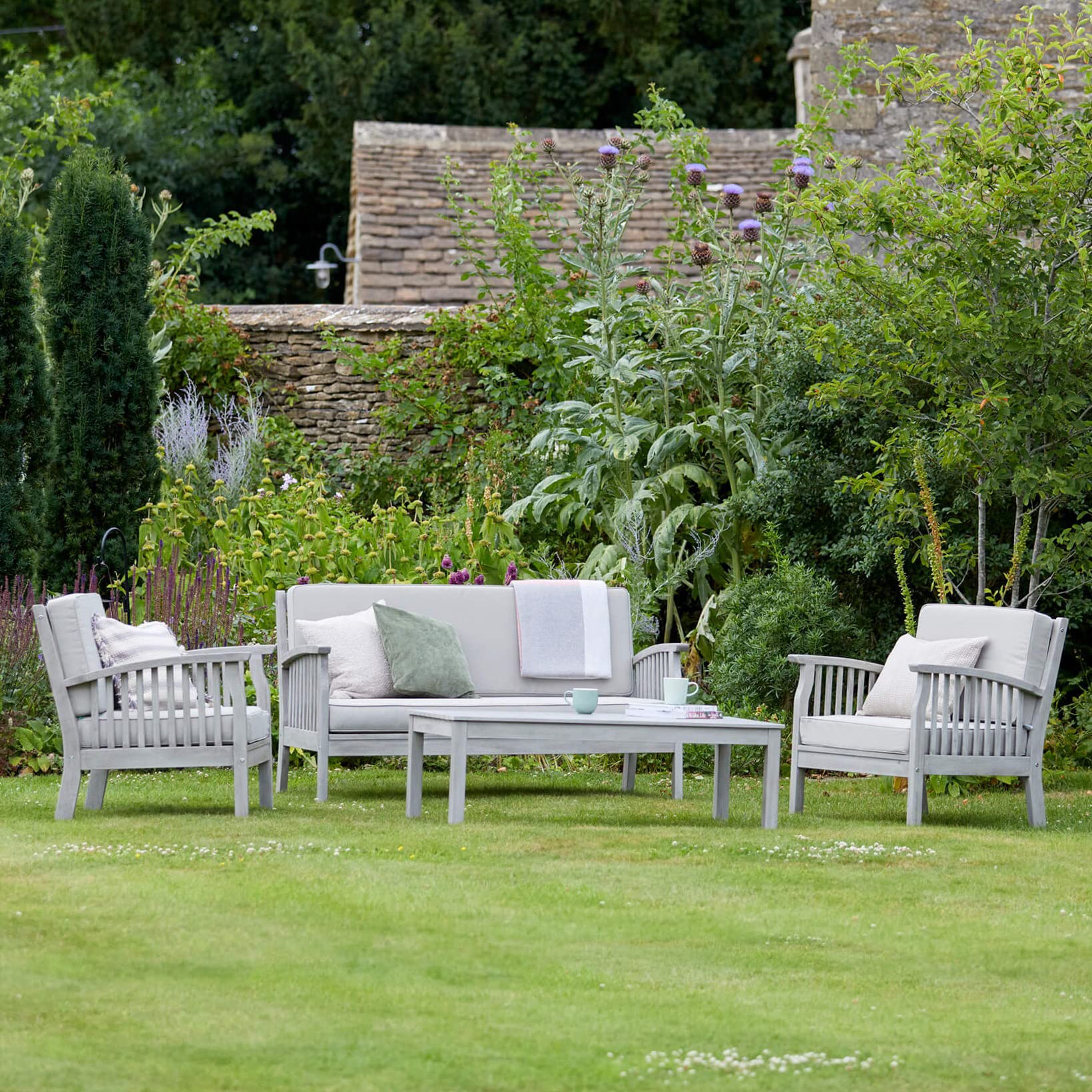 Gardenesque Patio Garden Furniture Set - Light Grey Wooden Garden Set - Repton Lounge - Outdoor Table & Chairs - Durable and Comfortable Design - With Cushions - Flat Pack Design - 4 Seater
