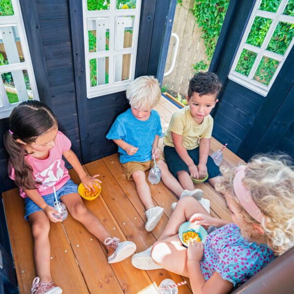 Kidkraft Cozy Escape Playhouse